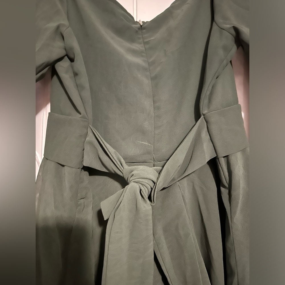 She + Sky NWT Forest Green Ruffle Romper | Size L | Sheer Long Sleeve - Picture 8 of 8